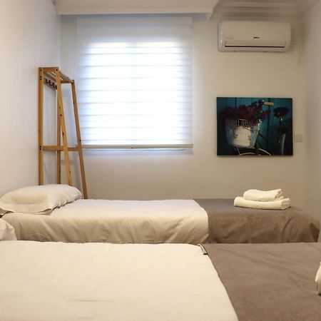 Nightinsevilla Juglar Free Parking Dış mekan fotoğraf