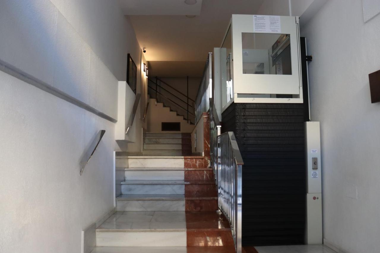 Nightinsevilla Juglar Free Parking Dış mekan fotoğraf